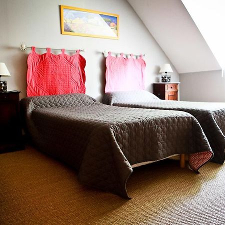 Bed and Breakfast Domaine De La Vallee Aux Pages à Paray-Douaville Extérieur photo